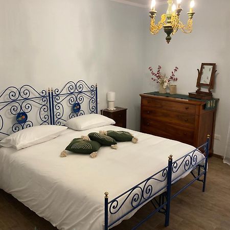 Casa Vacanze Il Borgo Γκούμπιο Εξωτερικό φωτογραφία