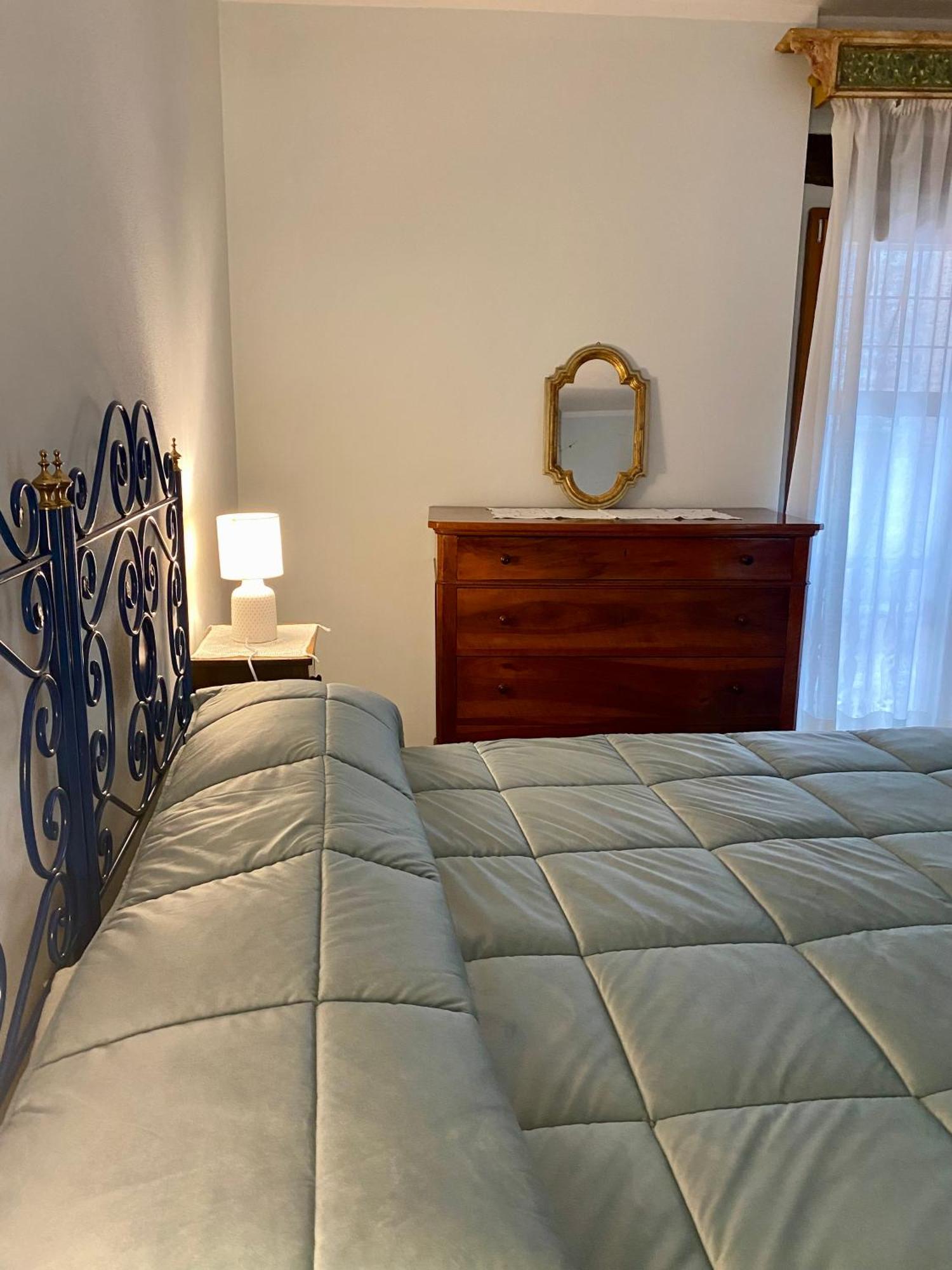 Casa Vacanze Il Borgo Γκούμπιο Εξωτερικό φωτογραφία
