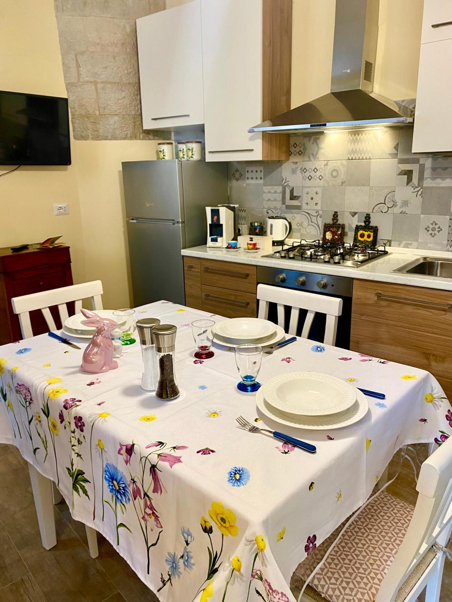 Casa Vacanze Il Borgo Γκούμπιο Εξωτερικό φωτογραφία