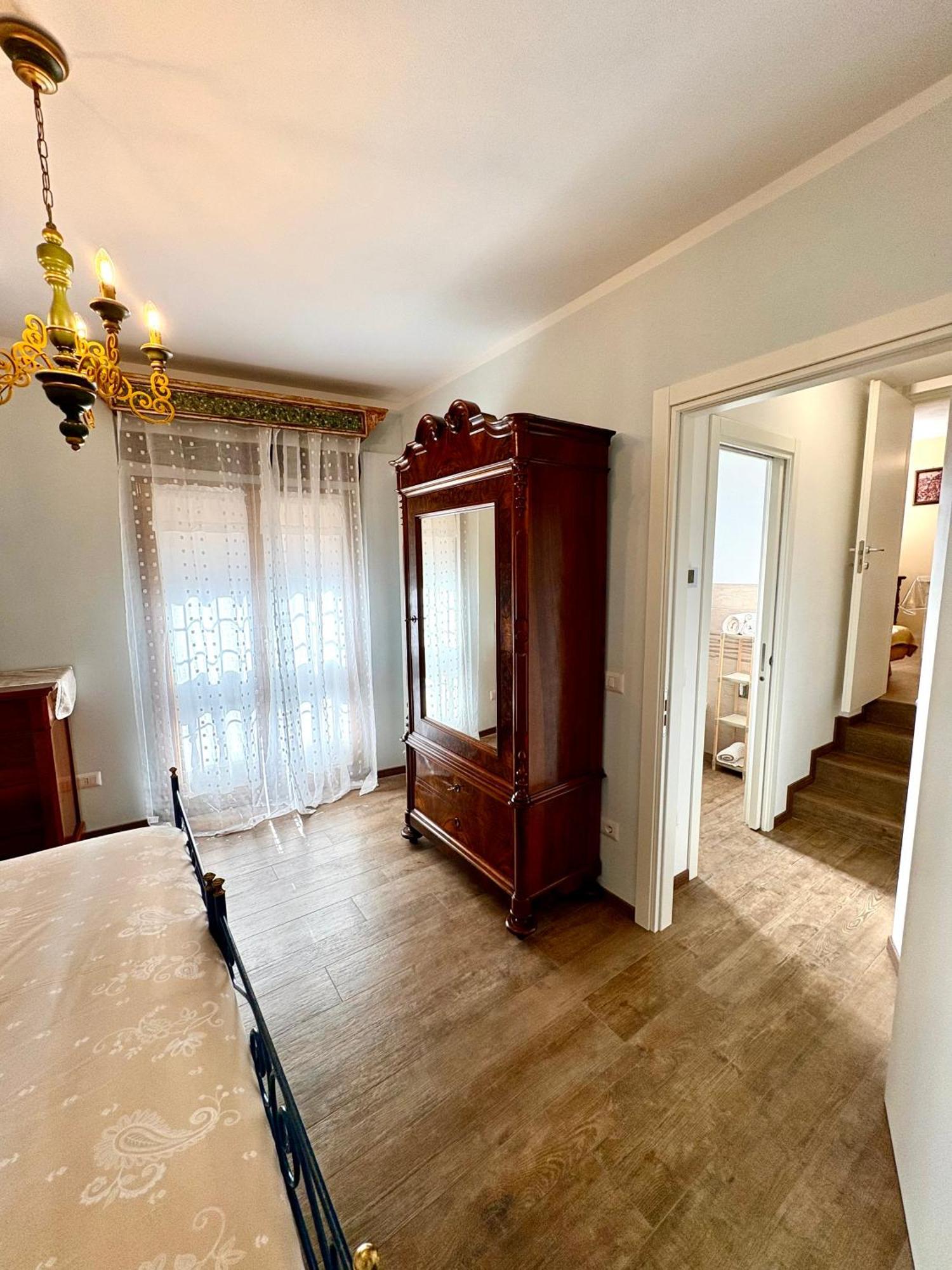 Casa Vacanze Il Borgo Γκούμπιο Εξωτερικό φωτογραφία