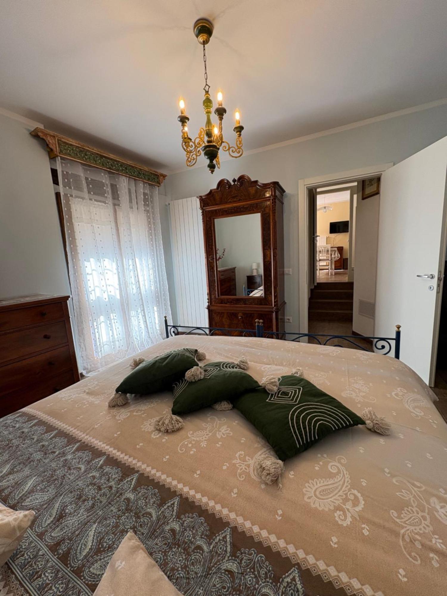 Casa Vacanze Il Borgo Γκούμπιο Εξωτερικό φωτογραφία